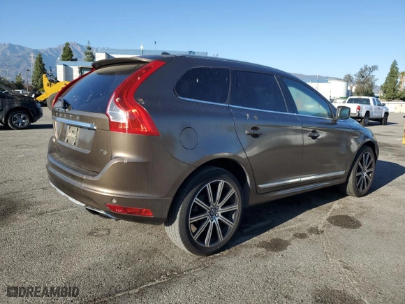 2015 Volvo XC60 T6 Drive-E with VIN YV449MDK7F2743663, listed as a Copart auction lot 81855204 with 87,346 mi miles and Salvage Title. Bid and sale history available at carsss.com. Image 3.