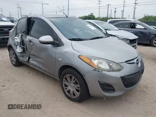 2013 Mazda 2 Sport z VIN JM1DE1KZ5D0164340, wystawiony jako IAAI lot #42280453 z przebiegiem 132 100 mil mil oraz . Historia ofert i sprzedaży dostępna na DreamBid. Obrazek 1.