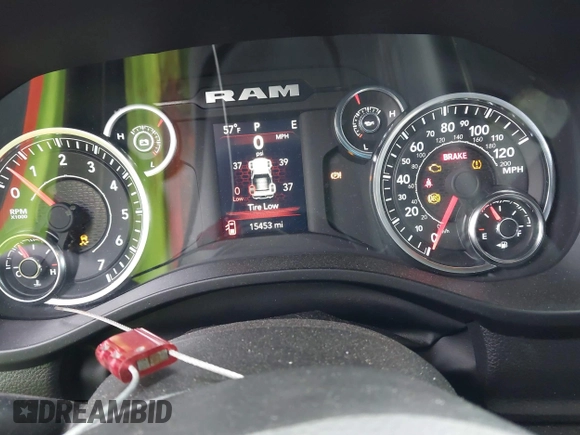 2024 Ram 1500 Big Horn with VIN 1C6SRFFT6RN115065, listed as a IAAI auction lot 41997639 with 15,453 mi miles and . Bid and sale history available at DreamBid. Image 7.