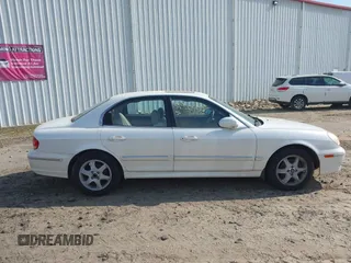 2005 Hyundai Sonata GLS with VIN KMHWF35H95A200283, listed as a IAAI auction lot 41911910 with 160,607 mi miles. Bid and sale history available at carsss.com. Image 13.
