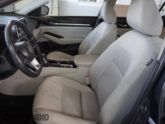 2020 Nissan Altima SV z VIN 1N4BL4DW2LC177972, wystawiony jako Copart lot #58265015 z przebiegiem 57 008 mil mil oraz Szkoda całkowita • Salvage title. Historia ofert i sprzedaży dostępna na DreamBid. Obrazek 9.