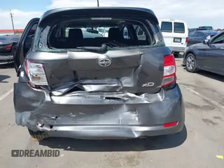 2008 Scion xD with VIN JTKKU10498J025371, listed as a IAAI auction lot 42018309 with 90,192 mi miles. Bid and sale history available at carsss.com. Image 6.