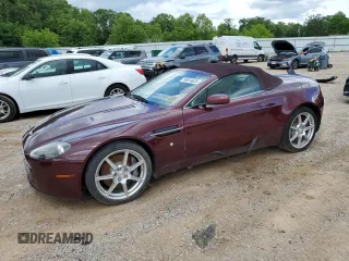 2008 Aston Martin Vantage z VIN SCFBF04B88GD08690, wystawiony jako Copart lot #56514635 z przebiegiem 63 229 mil mil oraz Tytuł czysty. Historia ofert i sprzedaży dostępna na DreamBid. Obrazek 1.
