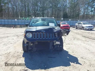 2016 Jeep Renegade Latitude with VIN ZACCJABT1GPD41970, listed as a IAAI auction lot 41795204 with 124,997 mi miles and . Bid and sale history available at carsss.com. Image 13.