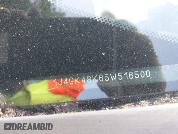 2005 Jeep Liberty Sport with VIN 1J4GK48K65W516500, listed as a IAAI auction lot 42137730 with 117,323 mi miles and . Bid and sale history available at DreamBid. Image 9.