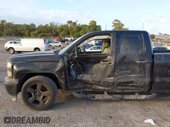 2015 Chevrolet Silverado 1500 LS with VIN 1GCRCPEH8FZ405792, listed as a IAAI auction lot 40723241 with 158,418 mi miles and . Bid and sale history available at DreamBid. Image 15.