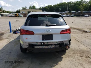 2019 Audi SQ5 Prestige with VIN WA1C4AFYXK2041080, listed as a Copart auction lot 60745403 with 51,411 mi miles. Bid and sale history available at carsss.com. Image 6.