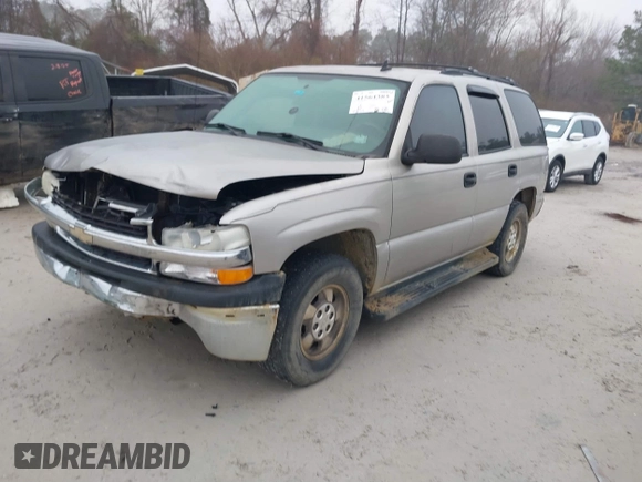 2006 Chevrolet Tahoe LS with VIN 1GNEC13V86R119341, listed as a IAAI auction lot 41564383 with 295,214 mi miles. Bid and sale history available at carsss.com. Image 2.