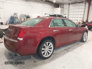 2020 Chrysler 300 Limited with VIN 2C3CCAEG2LH102999, listed as a IAAI auction lot 41331106 with 63,912 mi miles. Bid and sale history available at carsss.com. Image 4.