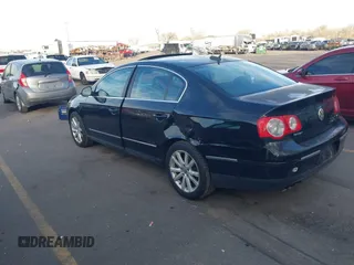 2006 Volkswagen CC Sport with VIN WVWEU73C36E090796, listed as a IAAI auction lot 41876976 with 195,309 mi miles and . Bid and sale history available at DreamBid. Image 3.