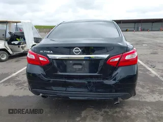 2017 Nissan Altima S z VIN 1N4AL3AP7HC473175, wystawiony jako IAAI lot #41980323 z przebiegiem 162 100 mil mil oraz . Historia ofert i sprzedaży dostępna na DreamBid. Obrazek 16.