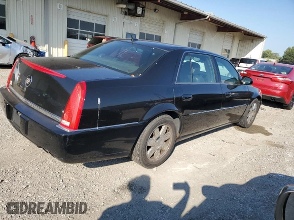 2007 Cadillac DTS Luxury I z VIN 1G6KD57Y87U135769, wystawiony jako Copart lot #53678095 z przebiegiem 134 052 mil mil oraz Nie do naprawy • Non repairable. Historia ofert i sprzedaży dostępna na DreamBid. Obrazek 3.