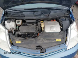 2005 Toyota Prius with VIN JTDKB20U753066388, listed as a IAAI auction lot 41947528 with 172,873 mi miles. Bid and sale history available at carsss.com. Image 10.