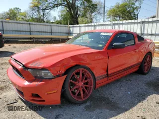 2013 Ford Mustang V6 with VIN 1ZVBP8AM4D5245488, listed as a Copart auction lot 53829135 with 123,512 mi miles and Salvage Title. Bid and sale history available at carsss.com. Image 1.
