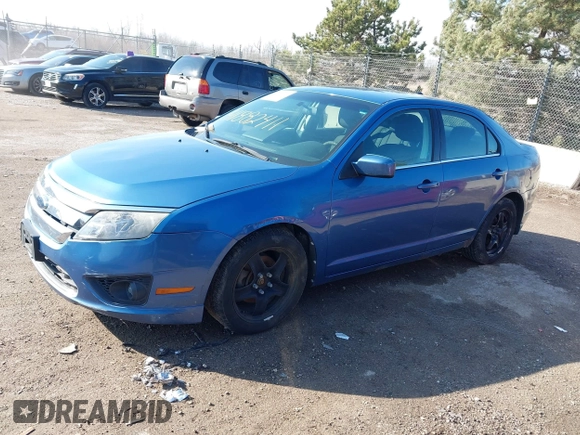 2010 Ford Fusion SE with VIN 3FAHP0HA9AR135092, listed as a IAAI auction lot 41882411 with 195,194 mi miles. Bid and sale history available at carsss.com. Image 2.