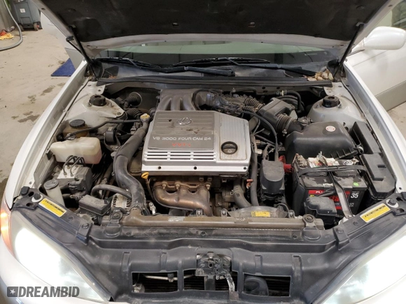 2001 Lexus ES 300 with VIN JT8BF28G710320436, listed as a Copart auction lot 46912265 with 207,842 mi miles and Clean Title. Bid and sale history available at carsss.com. Image 11.