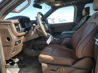 2024 Ford Expedition z VIN 1FMJU1P83REA99807, wystawiony jako Copart lot #44167245 z przebiegiem 1 807 mil mil oraz Szkoda całkowita • Salvage title. Historia ofert i sprzedaży dostępna na DreamBid. Obrazek 7.