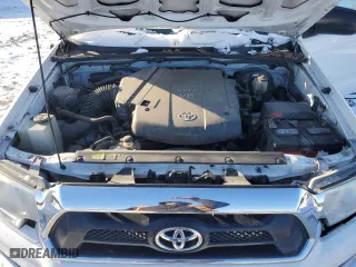 2013 Toyota Tacoma PreRunner with VIN 3TMJU4GN1DM152132, listed as a Copart auction lot 88720815 with 125,406 mi miles and Salvage Title. Bid and sale history available at carsss.com. Image 12.
