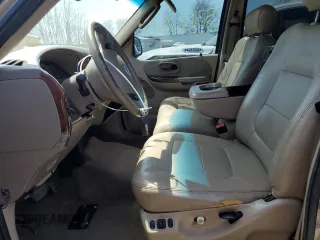 2003 Ford F-150 XLT with VIN 1FTRW07L23KB31882, listed as a Copart auction lot 53137605 with 175,721 mi miles and Clean Title. Bid and sale history available at carsss.com. Image 7.
