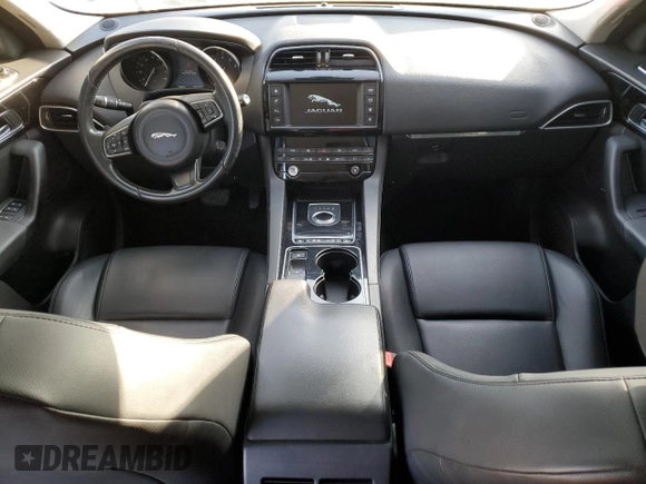 2017 Jaguar F-Pace 35t Premium with VIN SADCJ2BV6HA097553, listed as a Copart auction lot 84154014 with 172,005 mi miles and Clean title. Bid and sale history available at DreamBid. Image 8.