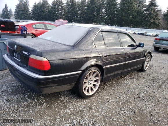 2001 BMW 7 Series 740iA with VIN WBAGG83431DN86580, listed as a Copart auction lot 44708755 with 180,708 mi miles and Clean Title. Bid and sale history available at carsss.com. Image 3.