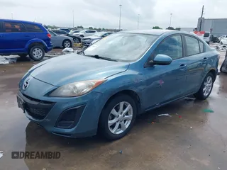2011 Mazda 3 i Touring with VIN JM1BL1VG2B1425700, listed as a IAAI auction lot 42084171 with 162,310 mi miles. Bid and sale history available at carsss.com. Image 20.