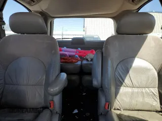 2002 Chrysler Town & Country Limited with VIN 2C8GP64L42R718160, listed as a Copart auction lot 46631075 with 231,777 mi miles and Salvage Title. Bid and sale history available at carsss.com. Image 10.