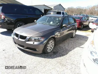 2006 BMW 3 Series 325xi with VIN WBAVT13536KW23374, listed as a IAAI auction lot 41665240 with 147,810 mi miles and . Bid and sale history available at DreamBid. Image 2.