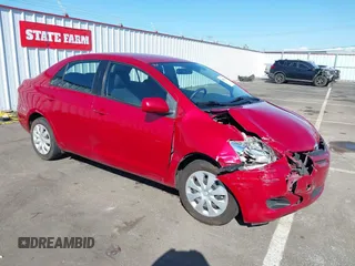 2008 Toyota Yaris z VIN JTDBT903784012634, wystawiony jako IAAI lot #42095324 z przebiegiem 136 691 mil mil oraz . Historia ofert i sprzedaży dostępna na DreamBid. Obrazek 1.