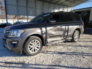 2021 Ford Expedition XLT z VIN 1FMJU1JT3MEA80972, wystawiony jako Copart lot #83110404 z przebiegiem 47 969 mil mil oraz Szkoda całkowita • Salvage title. Historia ofert i sprzedaży dostępna na DreamBid. Obrazek 1.