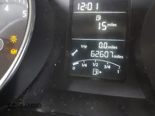 2017 Volkswagen Jetta S с VIN 3VW2B7AJ1HM401145, выставлен на аукционе IAAI как лот 42421819 с пробегом 62 607 миль миль и . История ставок и продаж доступна на DreamBid. Изображение 15.