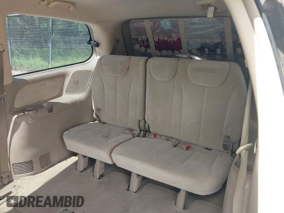 2006 Kia Sedona LX with VIN KNDMB233766055029, listed as a IAAI auction lot 39969975 with 189,090 mi miles. Bid and sale history available at carsss.com. Image 8.