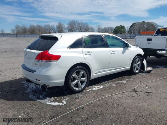 2012 Toyota Venza LE with VIN 4T3ZK3BB9CU051210, listed as a IAAI auction lot 41744055 with 197,617 mi miles. Bid and sale history available at carsss.com. Image 4.