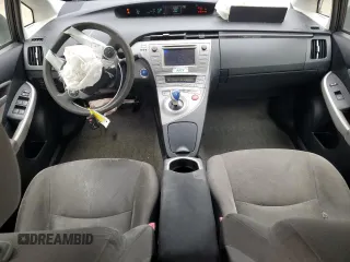 2013 Toyota Prius One z VIN JTDKN3DU6D1647995, wystawiony jako Copart lot #56371735 z przebiegiem 130 154 mil mil oraz Szkoda całkowita • Salvage title. Historia ofert i sprzedaży dostępna na DreamBid. Obrazek 8.