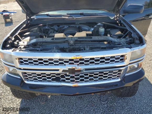 2015 Chevrolet Silverado 1500 LT with VIN 3GCUKREC3FG356823, listed as a Copart auction lot 73223684 with 148,139 mi miles and Salvage Title. Bid and sale history available at carsss.com. Image 13.