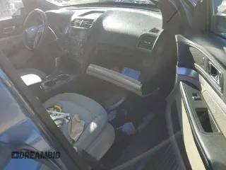 2018 Ford Explorer z VIN 1FM5K7BH1JGC23535, wystawiony jako Copart lot #82462024 z przebiegiem 121 866 mil mil oraz Szkoda całkowita • Salvage title. Historia ofert i sprzedaży dostępna na DreamBid. Obrazek 8.