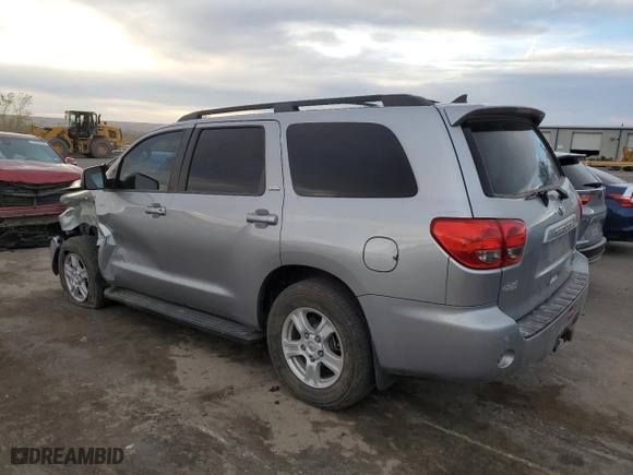 2016 Toyota Sequoia SR5 with VIN 5TDBW5G16GS136367, listed as a Copart auction lot 49160455 with 166,533 mi miles and Salvage Title. Bid and sale history available at carsss.com. Image 2.