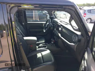 2022 Jeep Wrangler Unlimited Sahara with VIN 1C4JJXP60NW153776, listed as a IAAI auction lot 42108916 with 39,123 mi miles and . Bid and sale history available at DreamBid. Image 5.