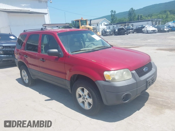 2006 Ford Escape XLT with VIN 1FMCU03156KC06607, listed as a IAAI auction lot 42564636 with 183,896 mi miles and . Bid and sale history available at DreamBid. Image 1.