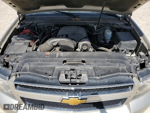 2014 Chevrolet Suburban LT with VIN 1GNSCJE09ER149368, listed as a Copart auction lot 50401175 with 207,607 mi miles and Salvage Title. Bid and sale history available at carsss.com. Image 13.