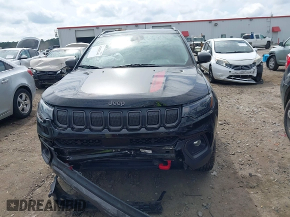 2022 Jeep Compass Trailhawk with VIN 3C4NJDDB8NT114134, listed as a IAAI auction lot 42428245 with 34,589 mi miles and . Bid and sale history available at DreamBid. Image 12.