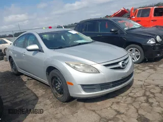 2010 Mazda 6 i Sport with VIN 1YVHZ8BH6A5M46582, listed as a IAAI auction lot 41783747 with 211,764 mi miles. Bid and sale history available at carsss.com. Image 1.