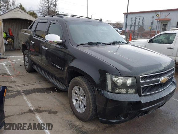 2007 Chevrolet Avalanche 1LT with VIN 3GNEC12057G314398, listed as a IAAI auction lot 41749574 with 104,556 mi miles and . Bid and sale history available at DreamBid. Image 1.