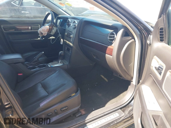 2009 Lincoln MKZ with VIN 3LNHM26TX9R608489, listed as a IAAI auction lot 41887476 with 158,075 mi miles and . Bid and sale history available at DreamBid. Image 5.