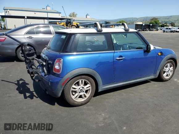 2012 MINI Hardtop with VIN WMWSU3C53CT257126, listed as a Copart auction lot 52146465 with 146,485 mi miles and Salvage Title. Bid and sale history available at DreamBid. Image 3.