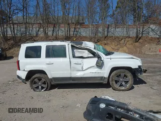 2015 Jeep Patriot High Altitude with VIN 1C4NJRFB1FD340159, listed as a IAAI auction lot 41769322 with 151,881 mi miles and . Bid and sale history available at carsss.com. Image 14.
