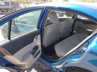 2014 Honda Civic LX z VIN 19XFB2F51EE067126, wystawiony jako IAAI lot #41930795 z przebiegiem 104 297 mil mil oraz . Historia ofert i sprzedaży dostępna na DreamBid. Obrazek 8.