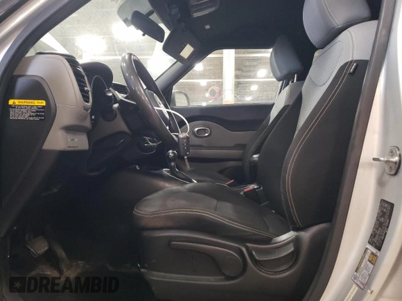 2014 Kia Soul + with VIN KNDJP3A52E7729160, listed as a Copart auction lot 53182445 with 201,797 mi miles and Clean Title. Bid and sale history available at carsss.com. Image 7.