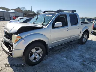 2007 Nissan Frontier SE z VIN 1N6AD07U57C460925, wystawiony jako Copart lot #48877735 z przebiegiem 171 371 mil mil oraz Szkoda całkowita • Salvage title. Historia ofert i sprzedaży dostępna na DreamBid. Obrazek 1.