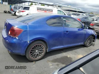 2008 Scion tC Spec z VIN JTKDE167780257965, wystawiony jako Copart lot #56698295 z przebiegiem 141 297 mil mil oraz Szkody całkowita. Historia ofert i sprzedaży dostępna na DreamBid. Obrazek 3.